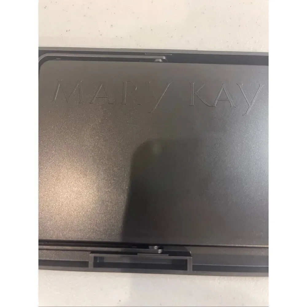 Mary Kay traveling mirror in mesh bag new